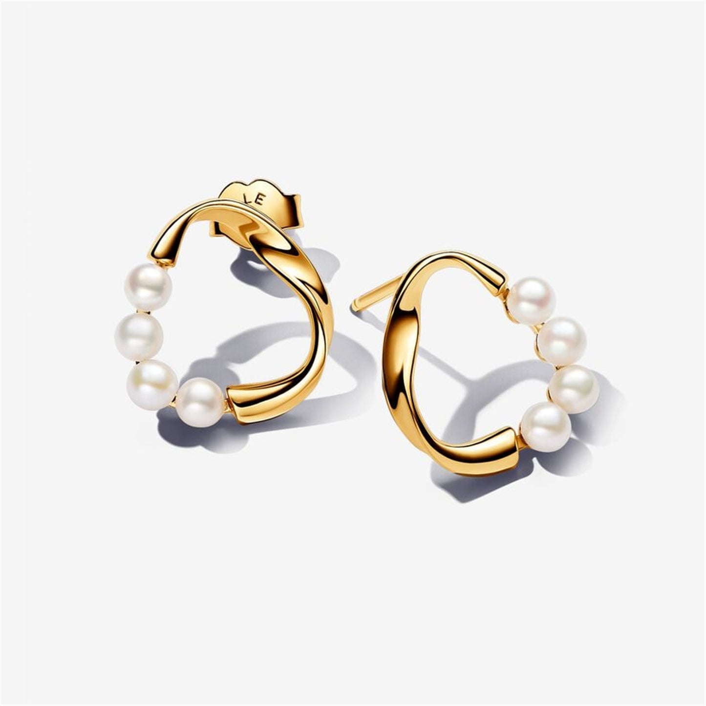 925 Sterling Silver Organically Shaped Circle & Treated Freshwater Cultured Pearls Stud Earrings