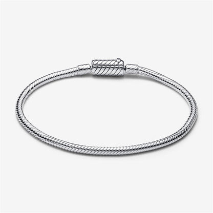 925 Sterling Silver Easy-Close Magnetic Clasp Snake Chain Bracelet